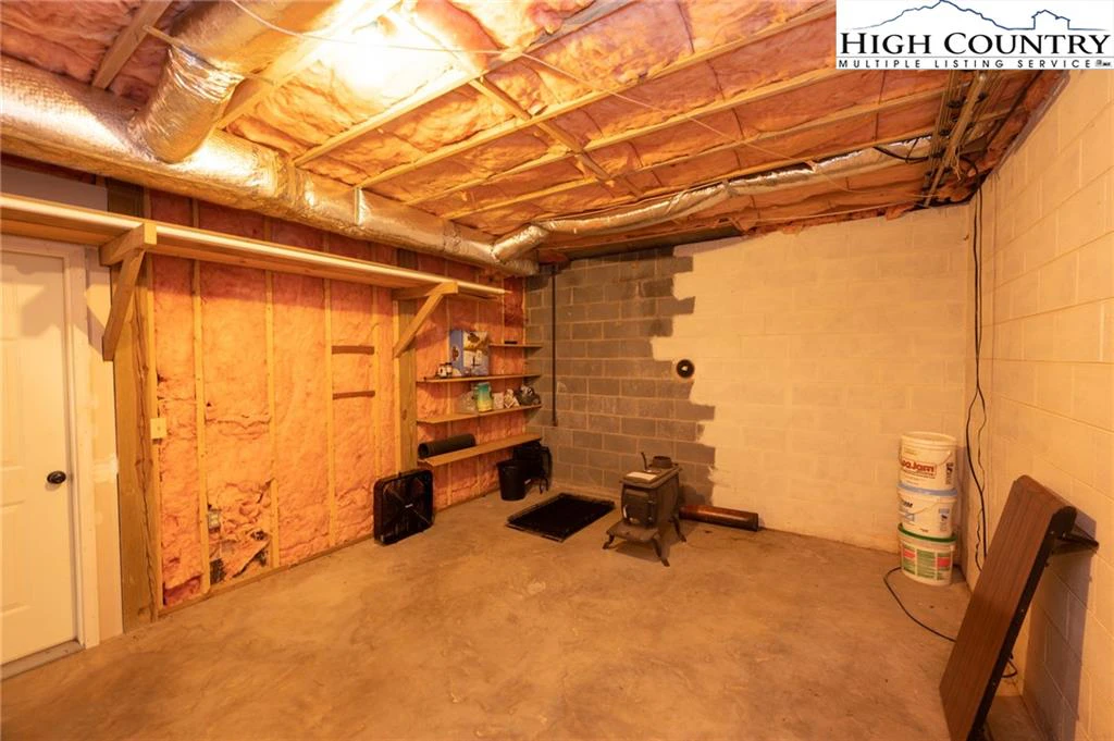 Image number 2 for the current listing