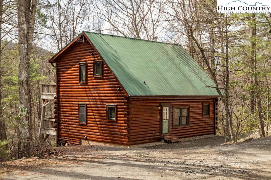 Image number 15 for the current listing