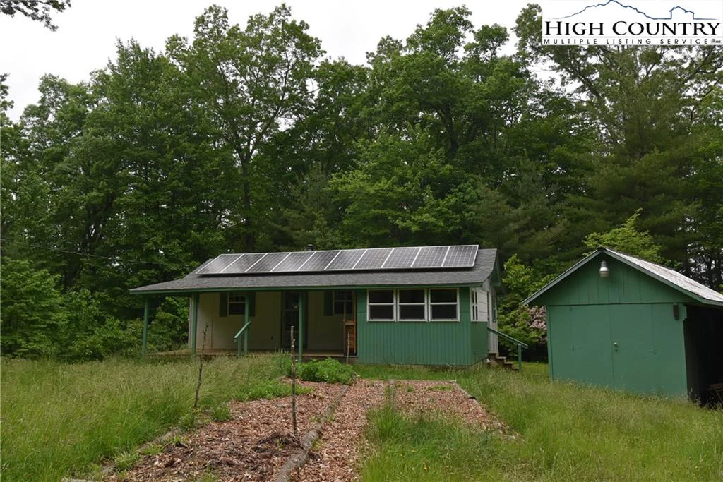 Image number 1 for the current listing