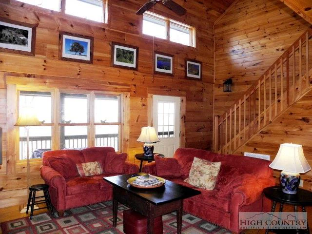 Image number 15 for the current listing