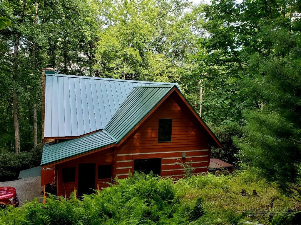 Image number 2 for the current listing