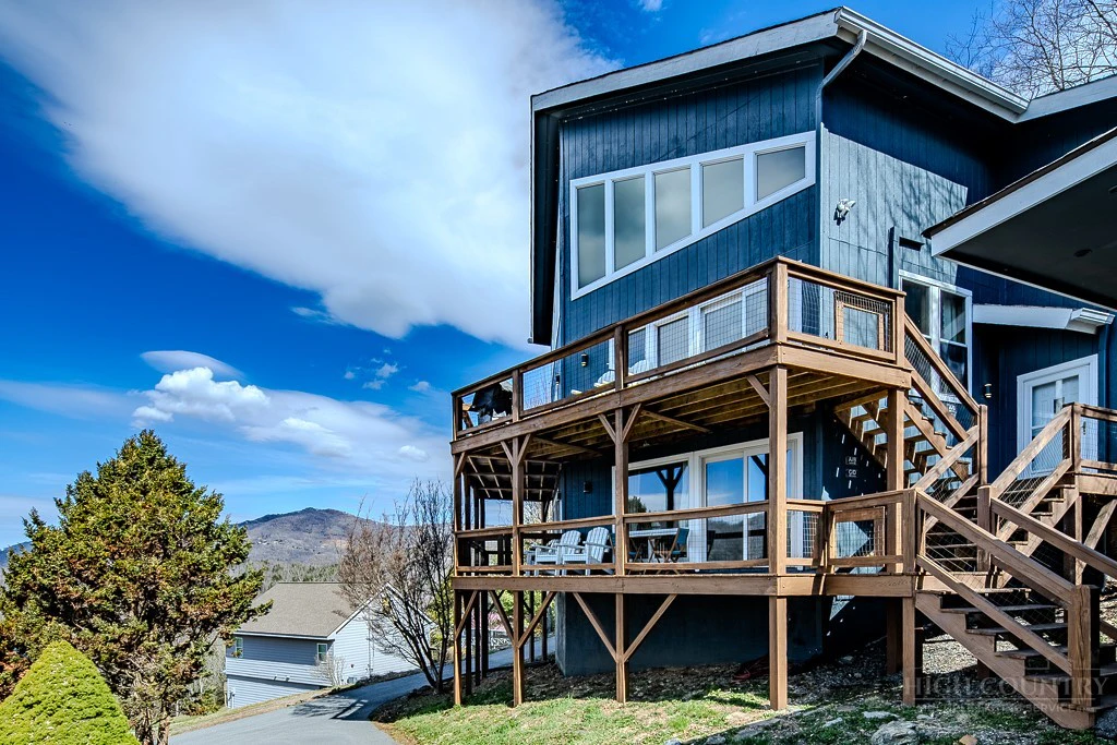 Image number 2 for the current listing