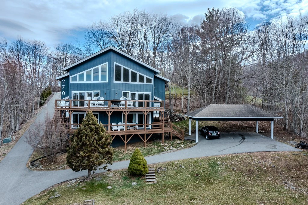 Image number 3 for the current listing
