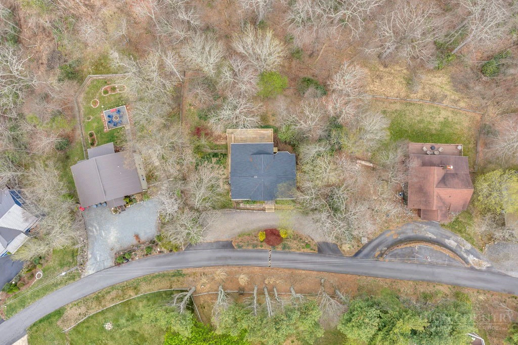 Image number 48 for the current listing