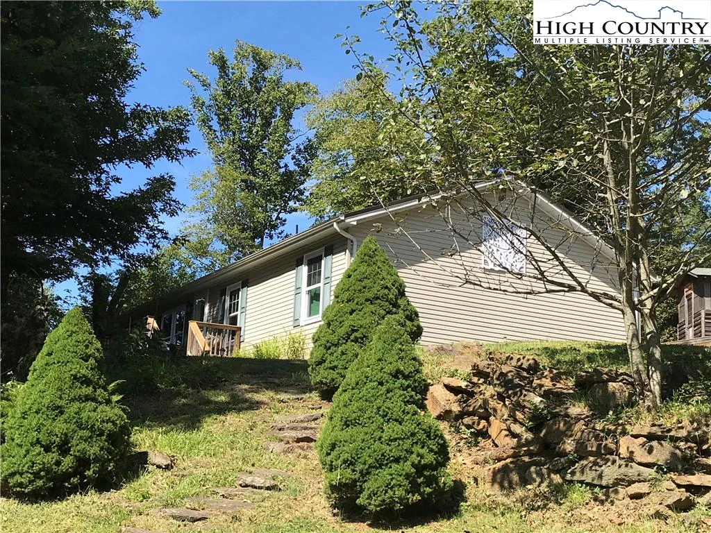 Image number 12 for the current listing