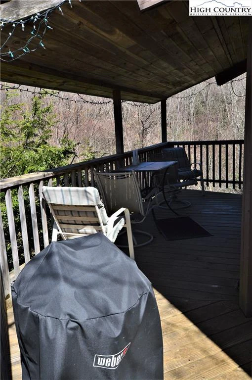Image number 7 for the current listing
