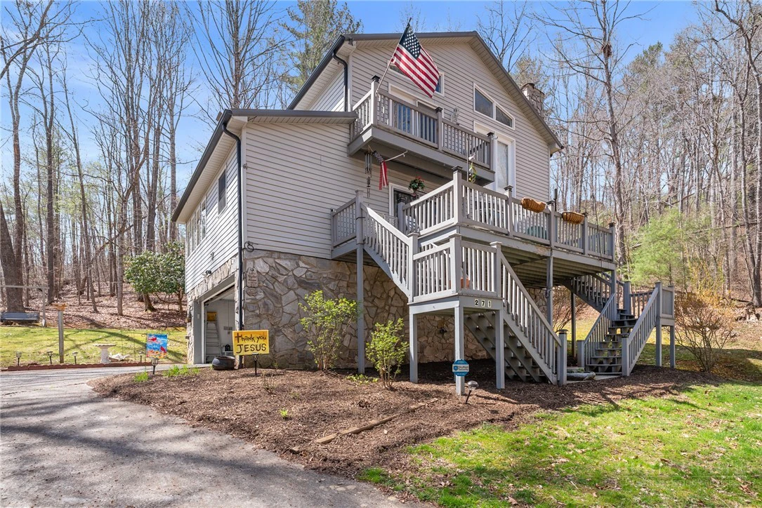 Image number 1 for the current listing
