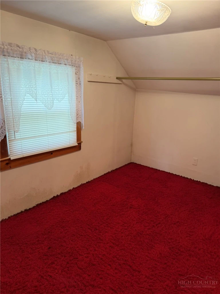 Image number 2 for the current listing