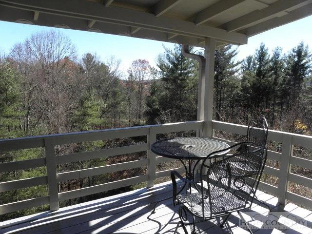 Image number 18 for the current listing