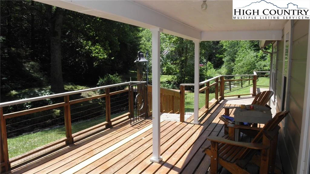 Image number 7 for the current listing