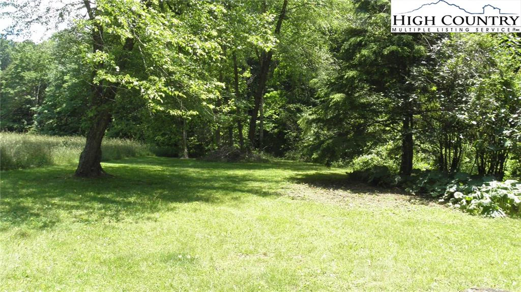 Image number 19 for the current listing