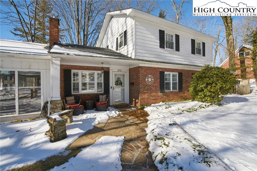 Image number 1 for the current listing