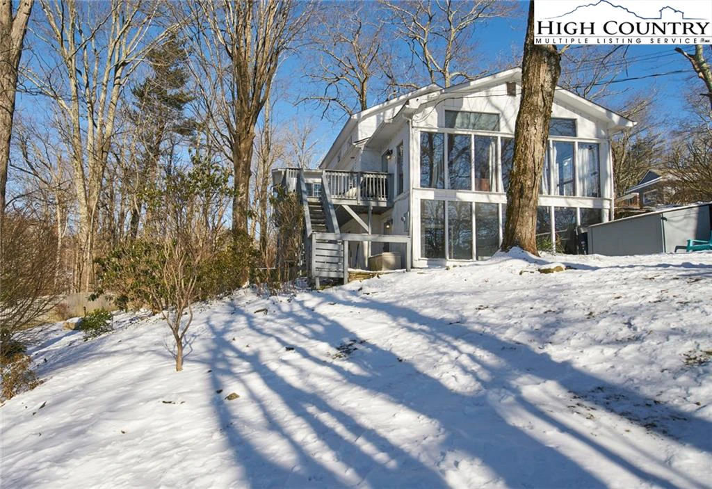 Image number 12 for the current listing