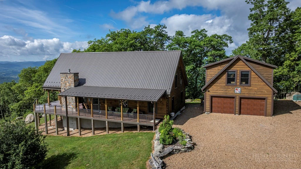Image number 8 for the current listing