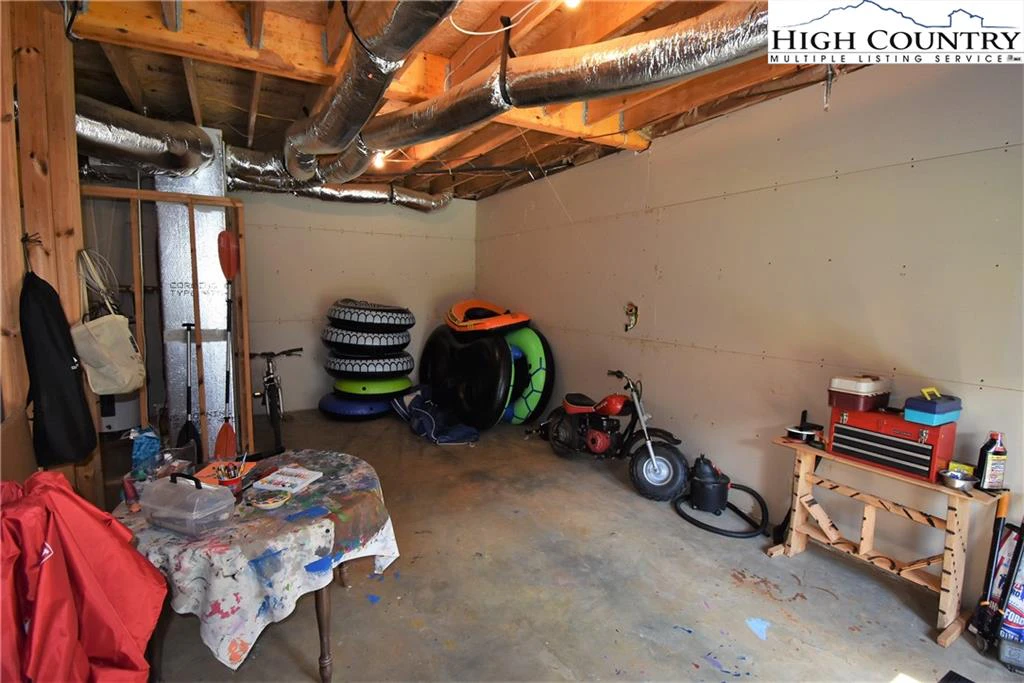 Image number 12 for the current listing