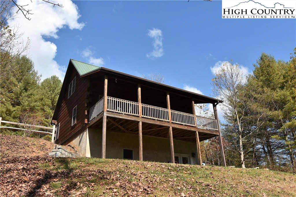 Image number 18 for the current listing