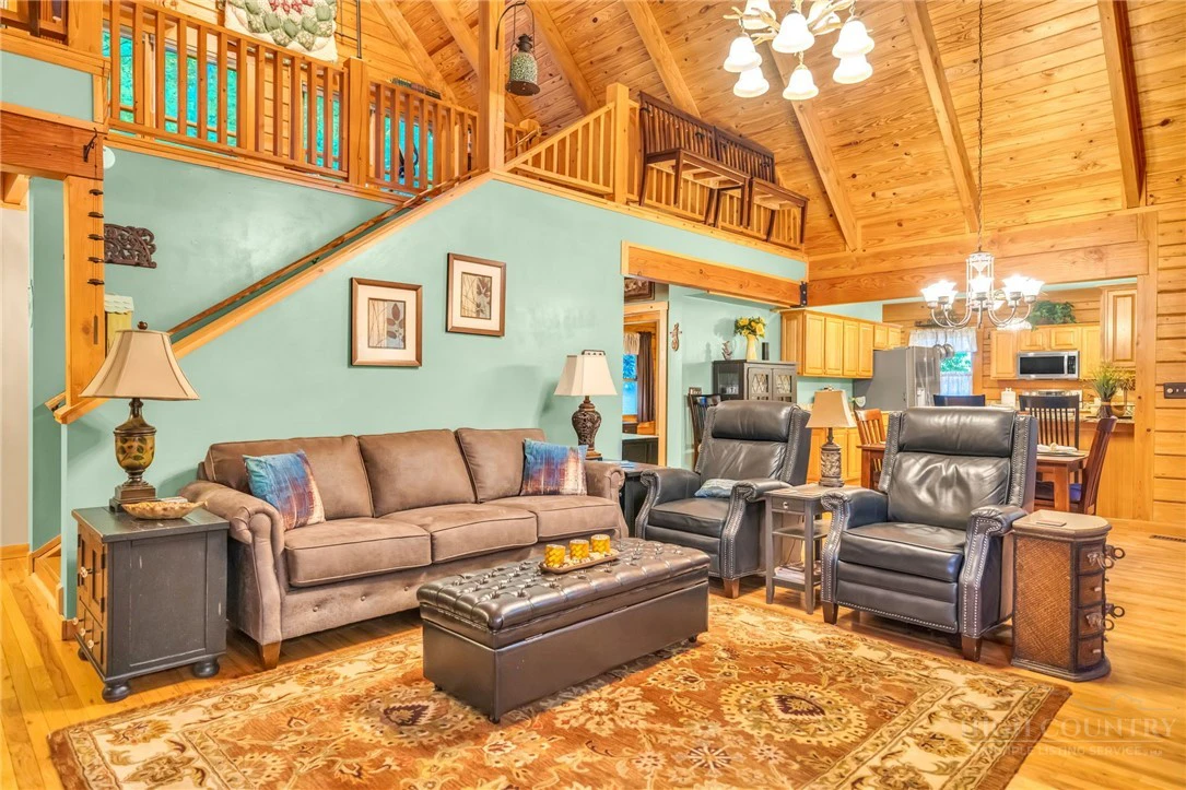 Image number 5 for the current listing