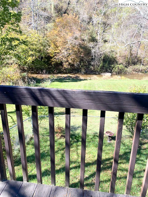 Image number 5 for the current listing