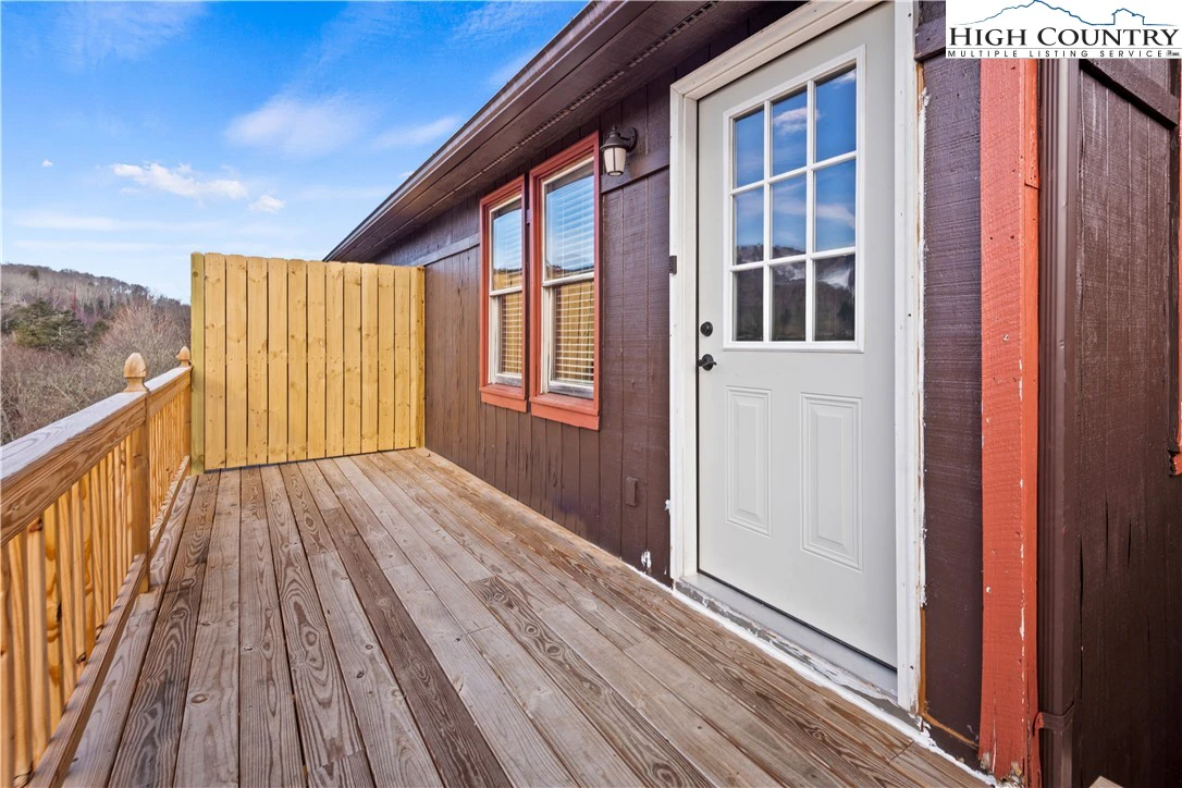 Image number 6 for the current listing