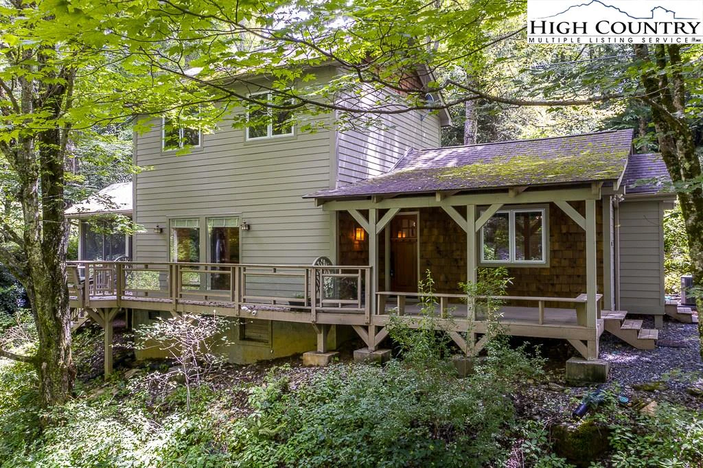 Image number 1 for the current listing