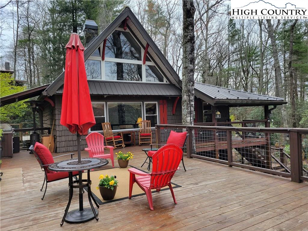 Image number 1 for the current listing