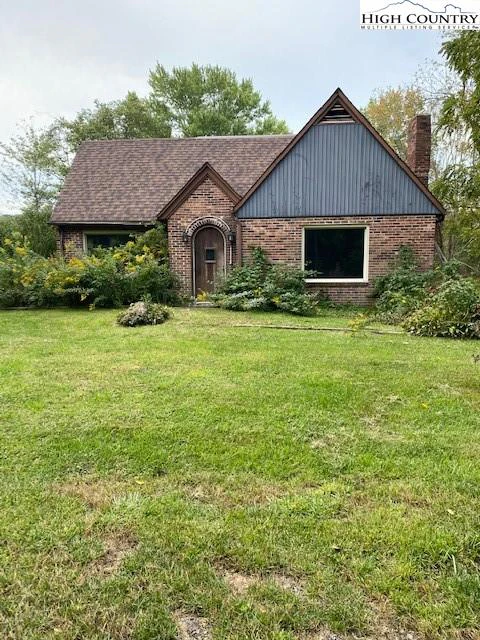 Image number 1 for the current listing