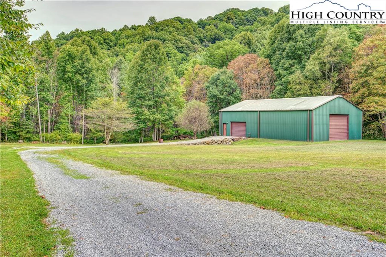 Image number 18 for the current listing
