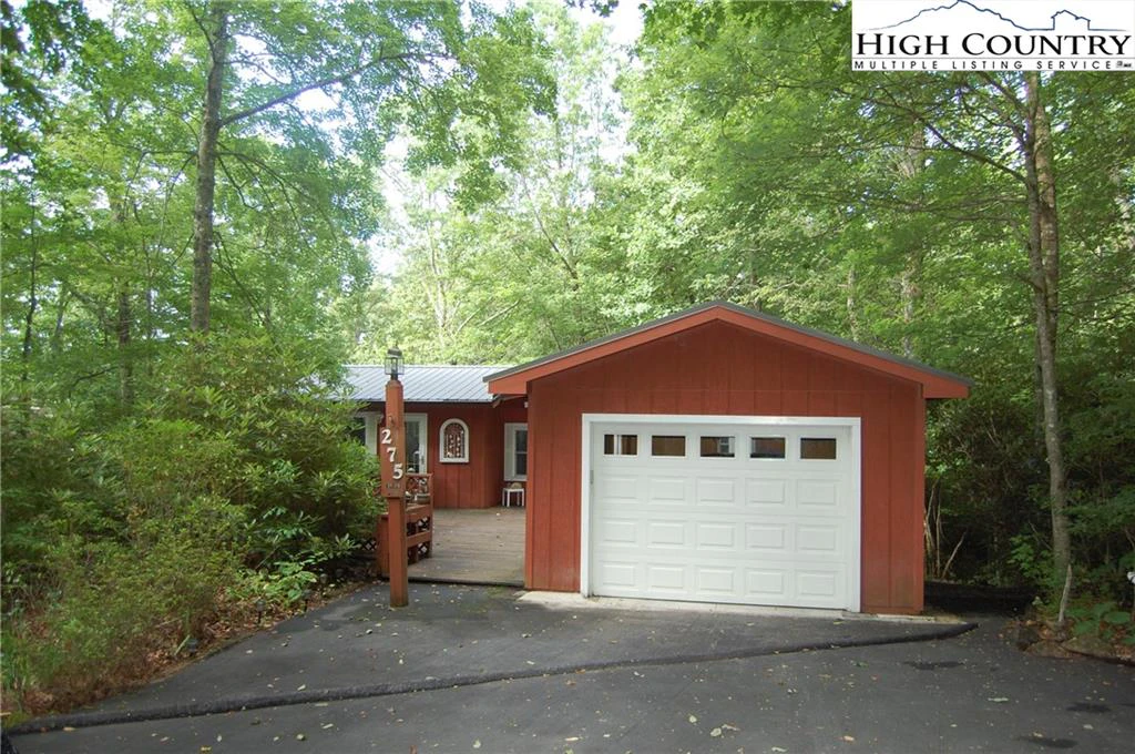 Image number 1 for the current listing