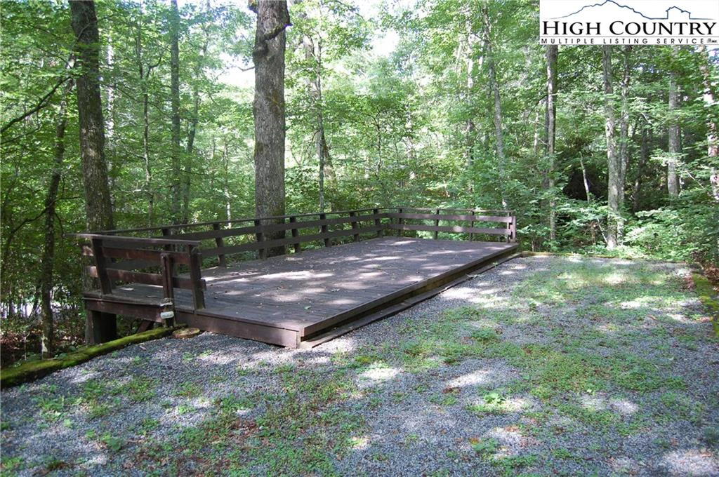 Image number 3 for the current listing