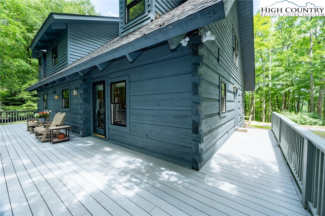 Image number 12 for the current listing