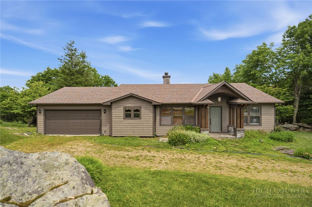 Image number 2 for the current listing