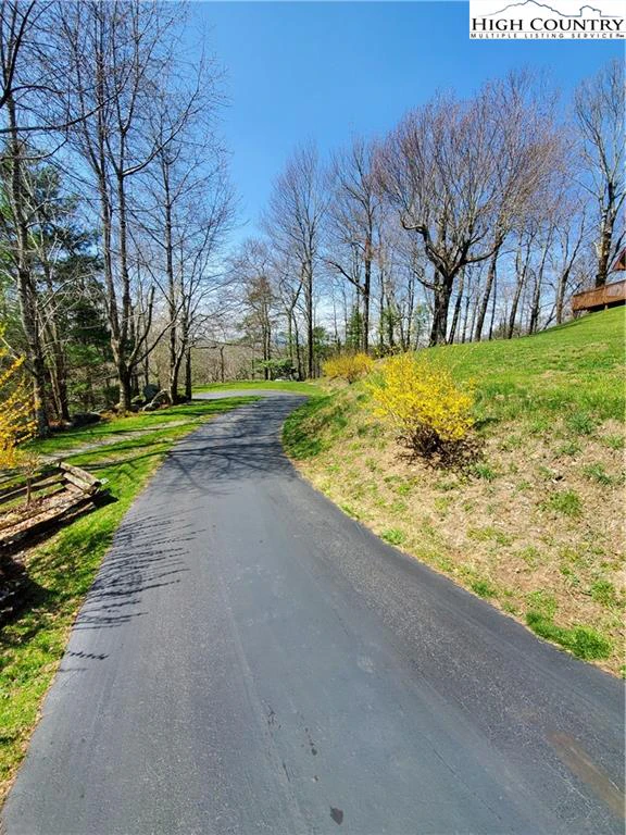 Image number 6 for the current listing