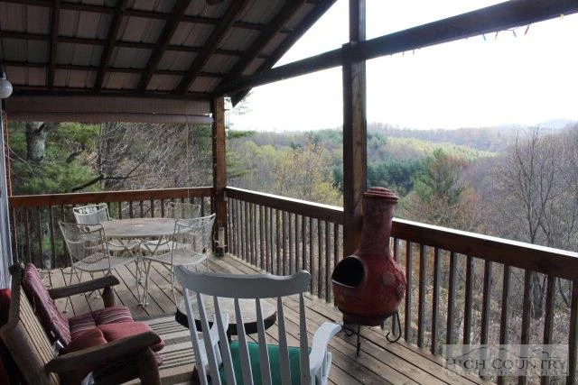 Image number 18 for the current listing