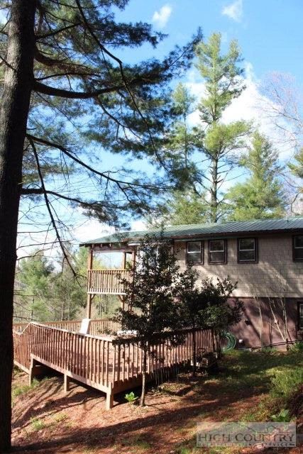 Image number 11 for the current listing