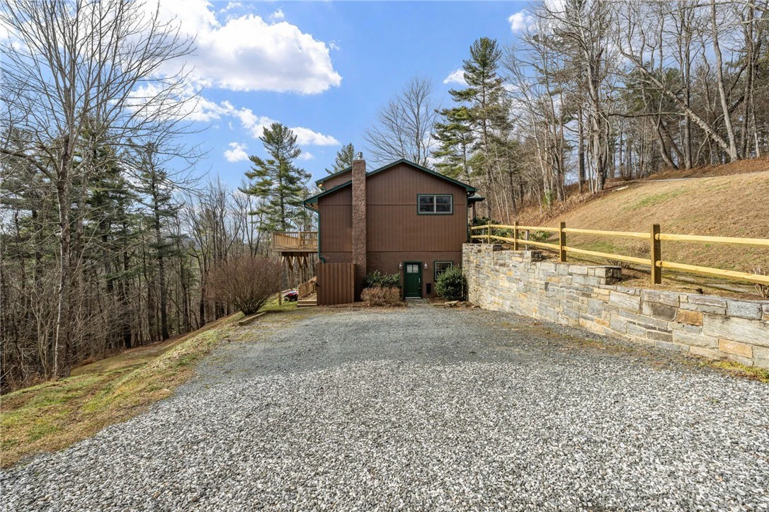 Image number 3 for the current listing