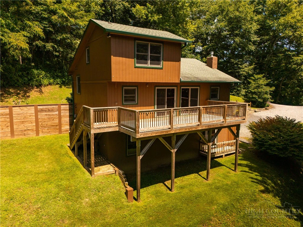 Image number 1 for the current listing