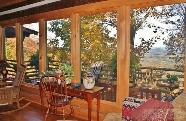 Image number 22 for the current listing