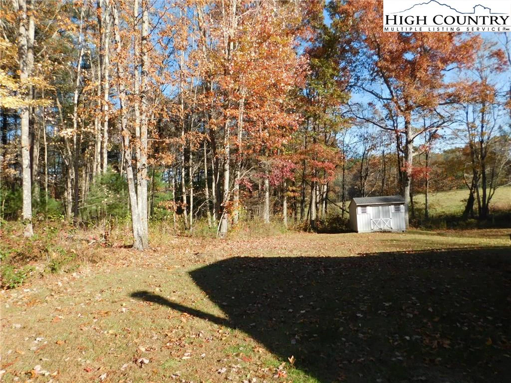 Image number 7 for the current listing