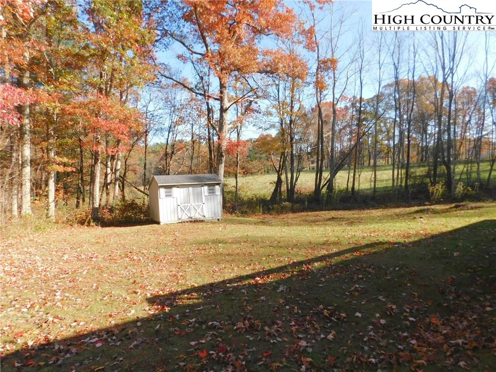 Image number 6 for the current listing