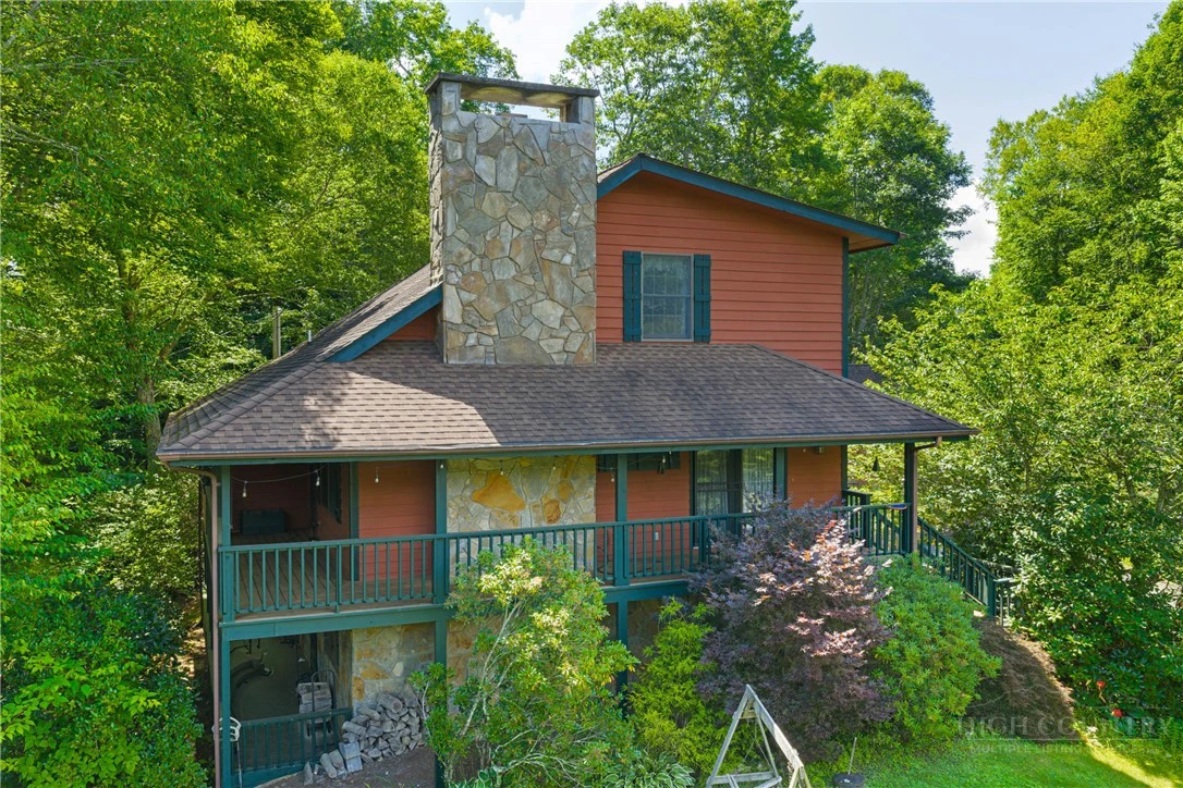 Image number 1 for the current listing