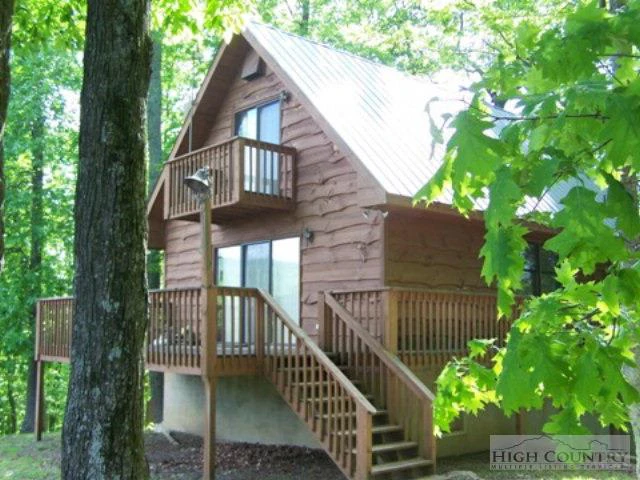 Image number 1 for the current listing