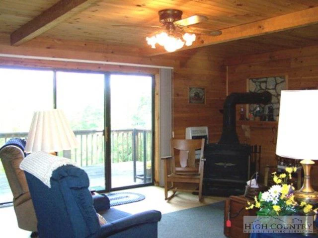 Image number 7 for the current listing
