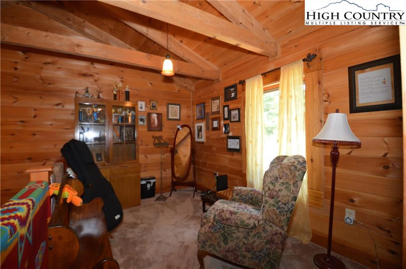 Image number 3 for the current listing