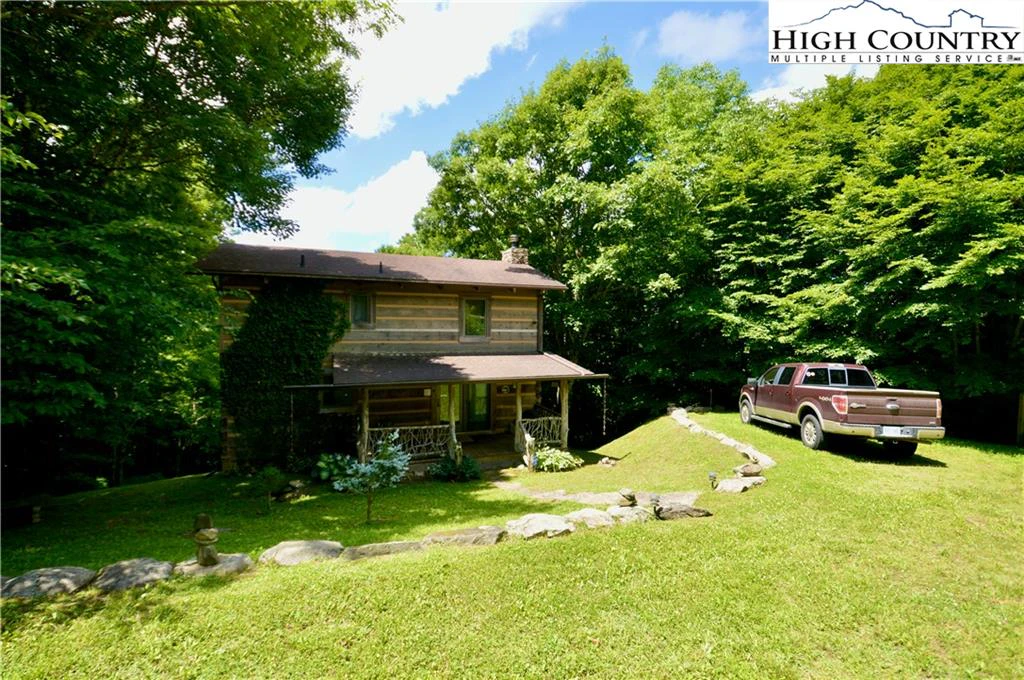 Image number 20 for the current listing