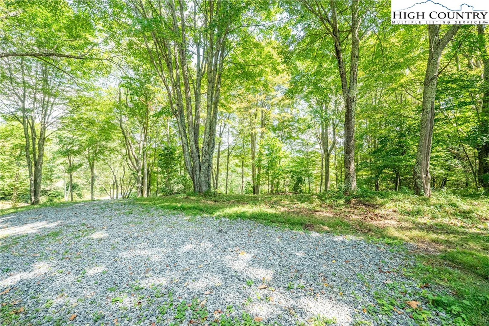 Image number 9 for the current listing