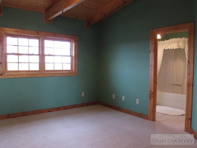 Image number 10 for the current listing