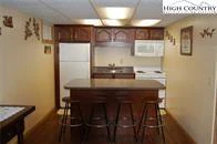 Image number 7 for the current listing