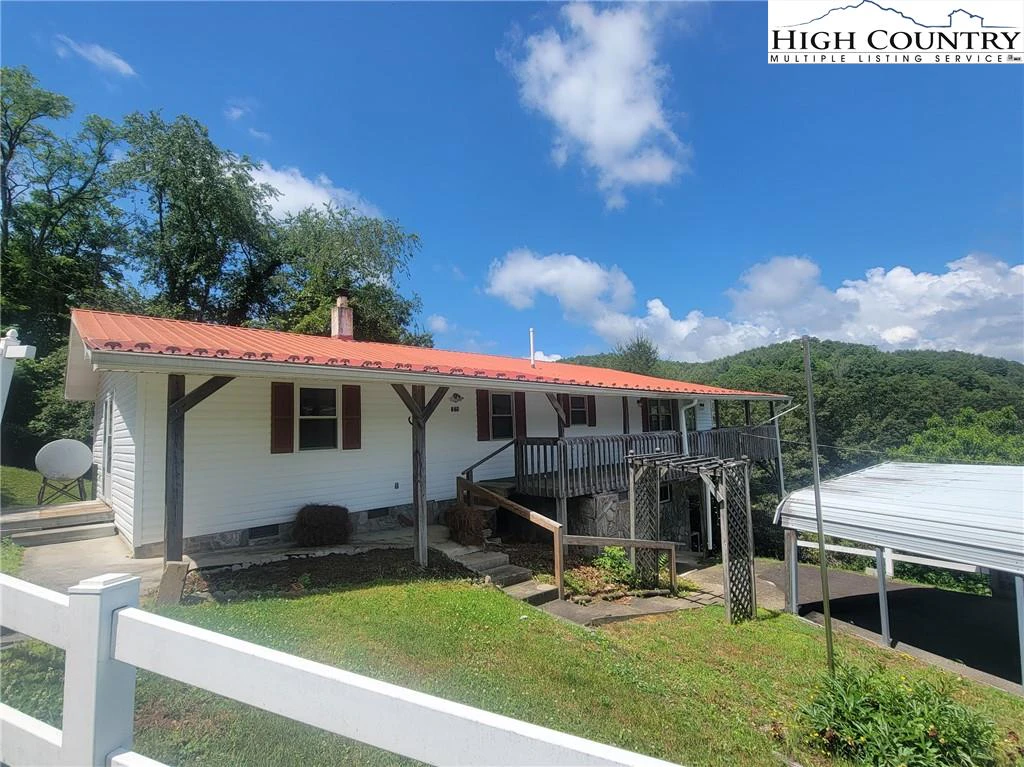 Image number 1 for the current listing