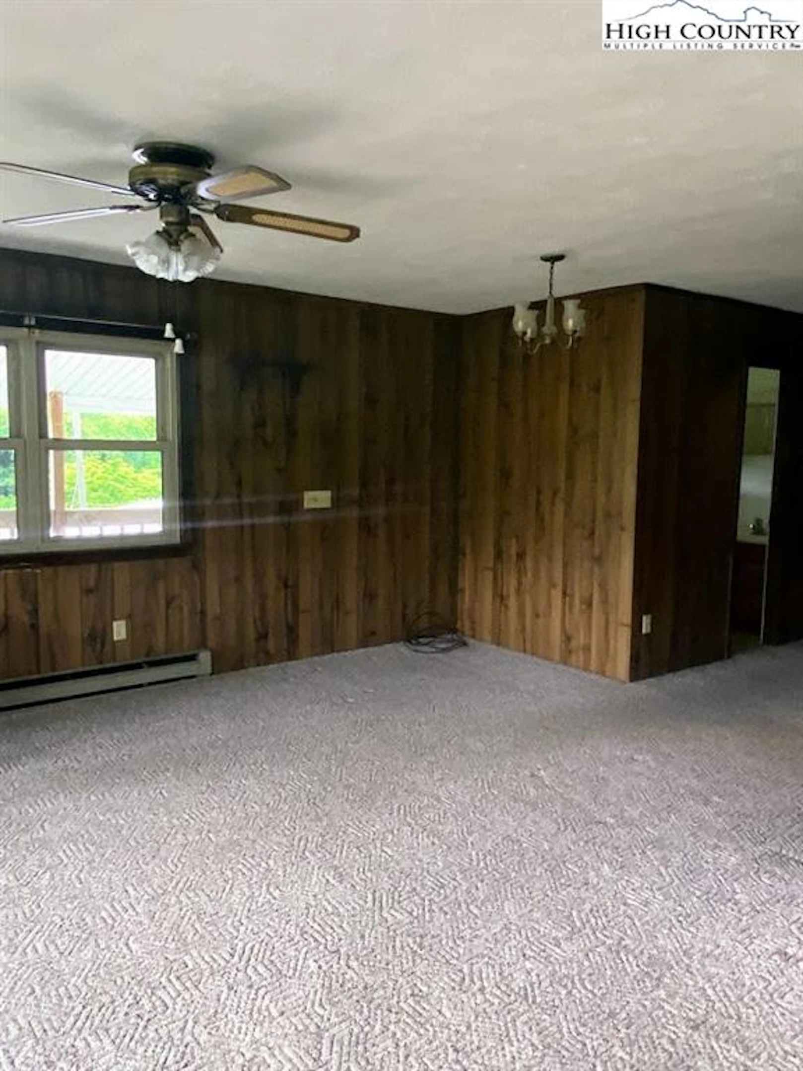 Image number 6 for the current listing
