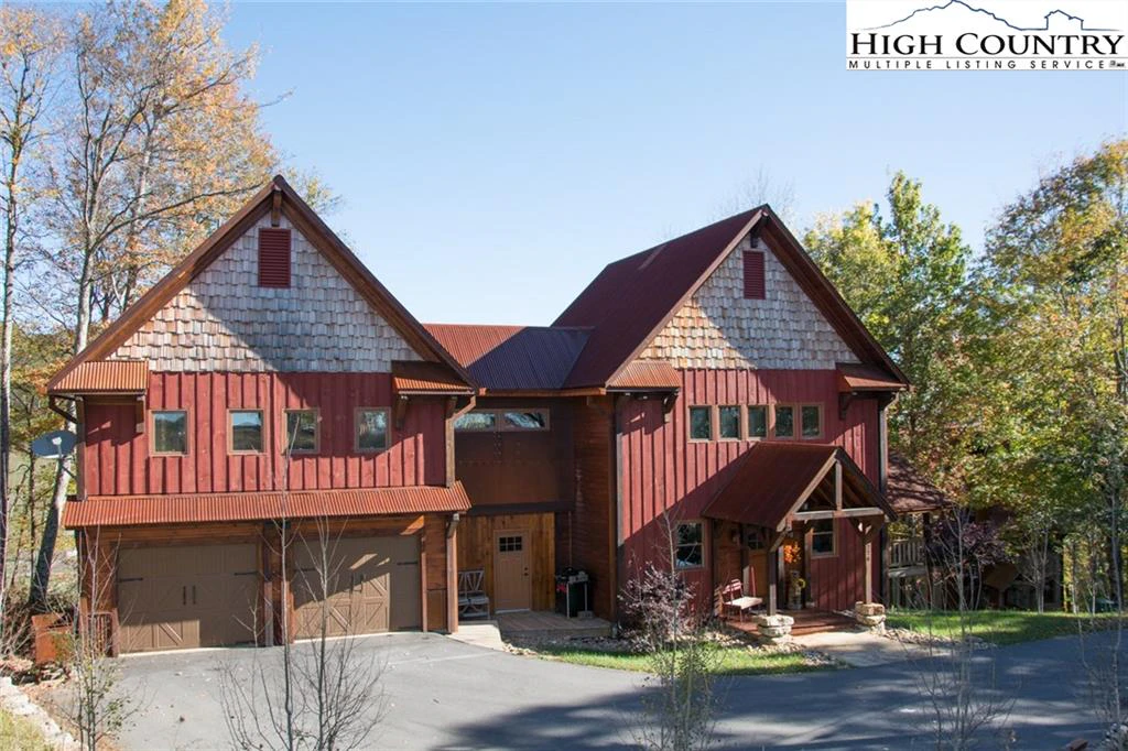 Image number 1 for the current listing